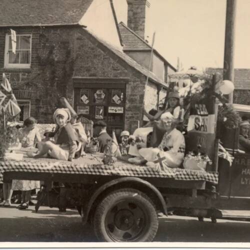 Lydford carnival - celebrating the 1935 Silver jubilee 