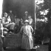 The Morgan-Giles Family Outside of Heemstede, now Mill House
