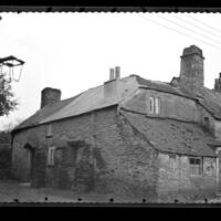 Cottages in Buckland Monachorum 