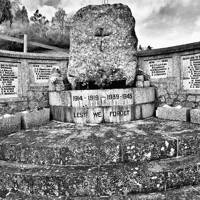 Lustleigh War Memorial.jpg