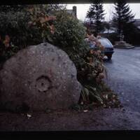 Wheel binding stone  at Throwleigh