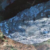 Feather and tare - method of splitting granite