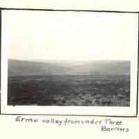 Erme Valley from under Three Barrows