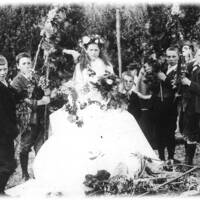 The Lustleigh May Queen, 1906