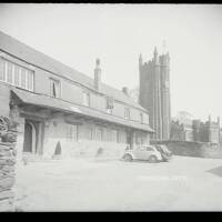 Harberton church and Church House Inn