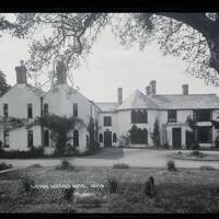 The Cottage Hotel, Lifton