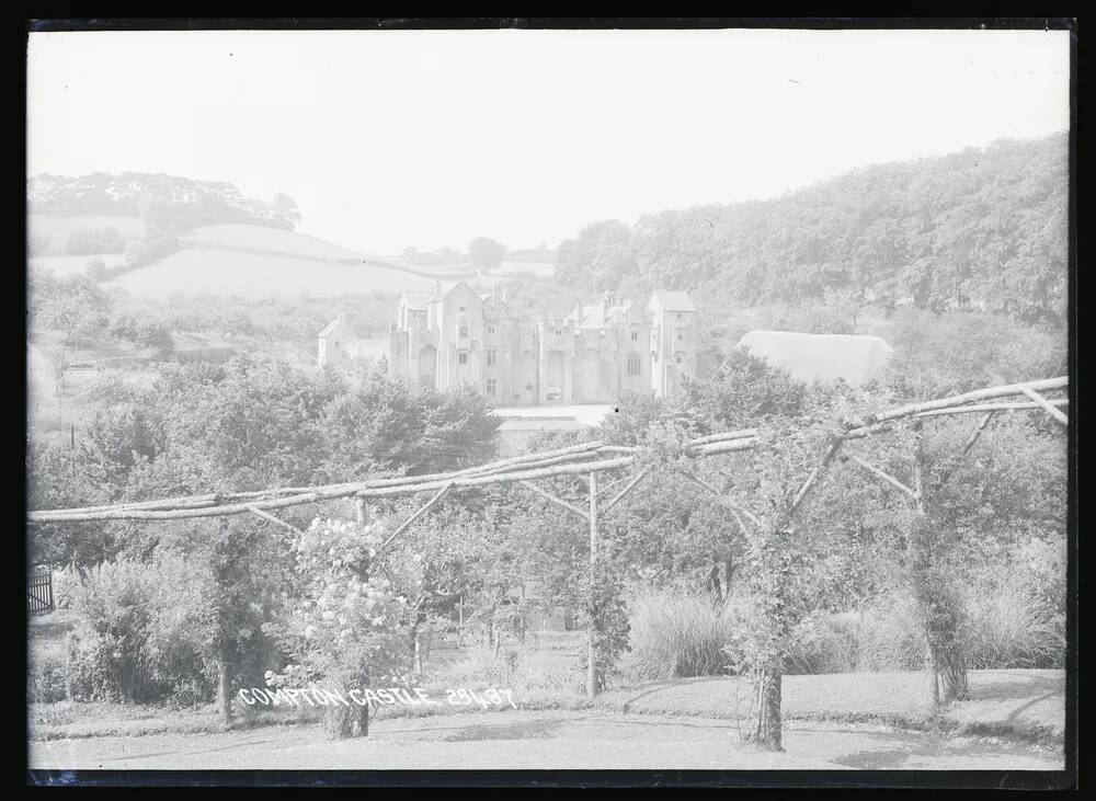 Compton Castle + grounds, Marldon