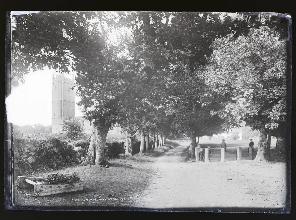 The Avenue + Church, Manaton