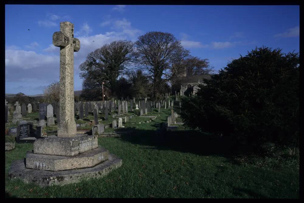 Cornwood War Memorial and churchyard