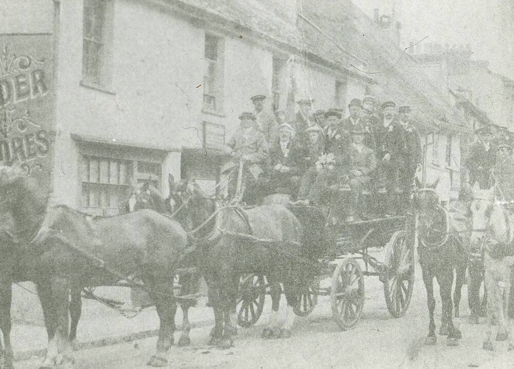 Charabanc outing to the Cider Bar in Newton Abbot