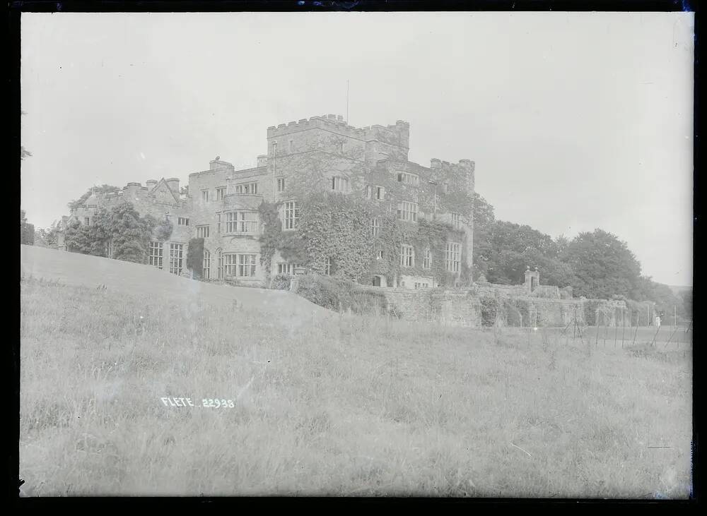 Flete House, Holbeton