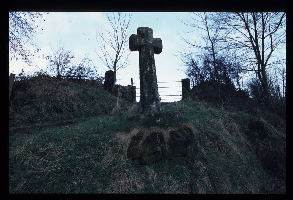 Bowden Cross