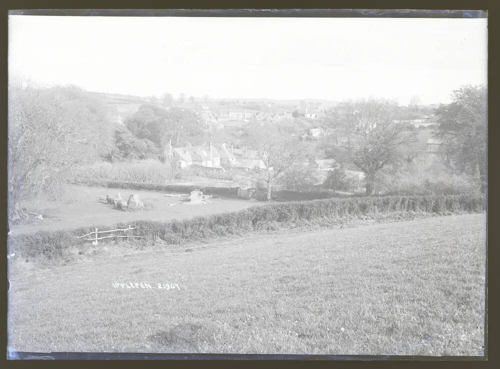 General view, Ipplepen