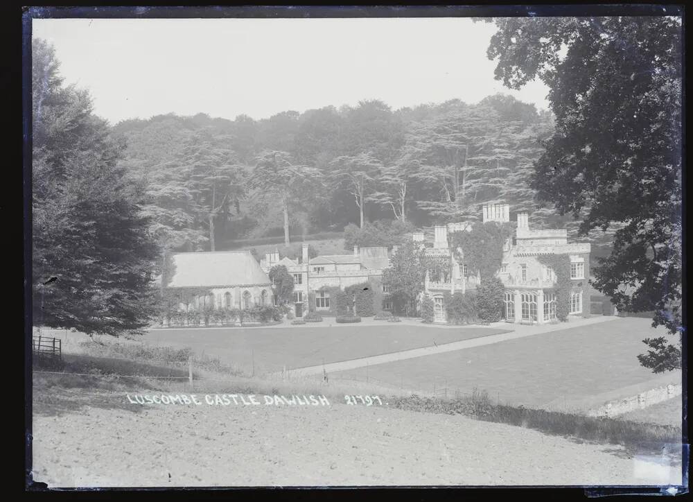 Luscombe Castle, Dawlish