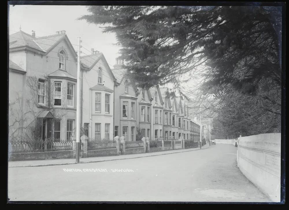 Barton Crescent, Dawlish