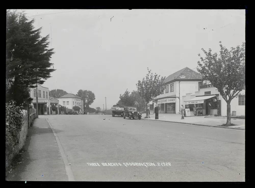 Road to Goodrington beaches, Paignton