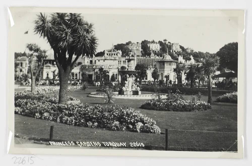  TORQUAY  - Princess gardens