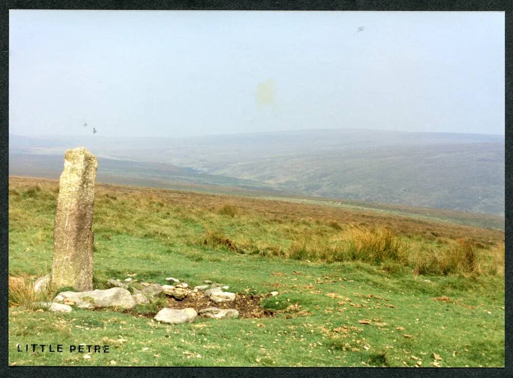 24/52 Marker Stone near West Wittaburrow to Ryders Hill 4/9/1991