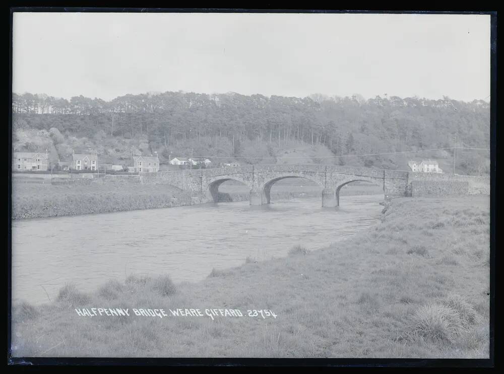 Halfpenny Bridge, Weare Giffard