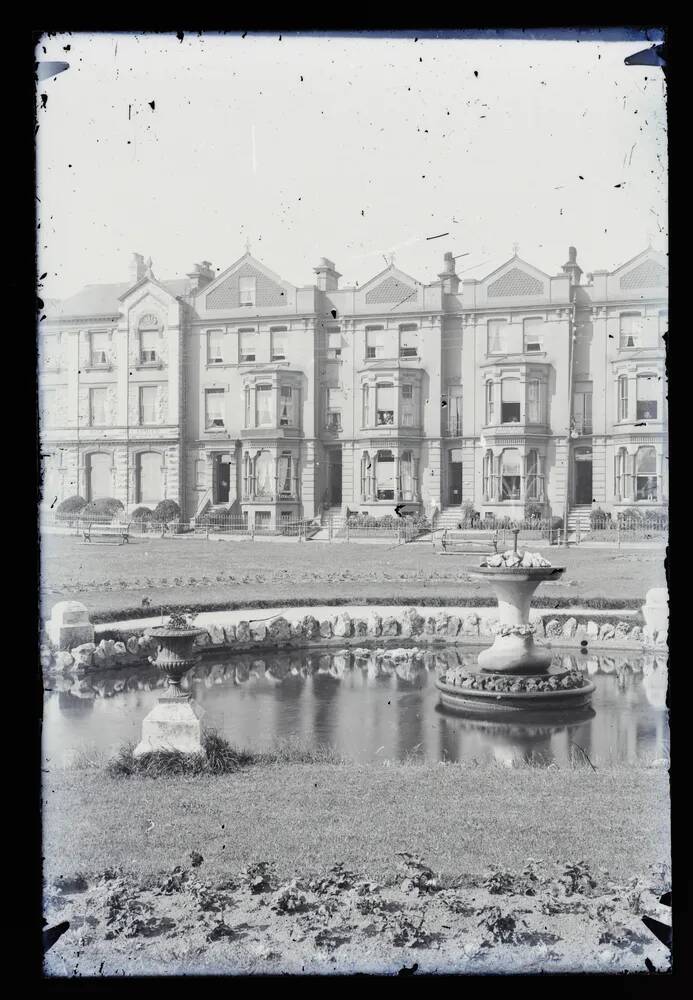 Fountain, Dawlish