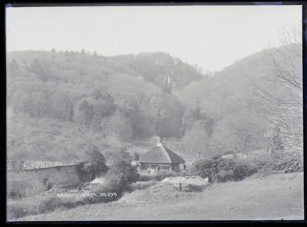 Canonteign lodge, Christow