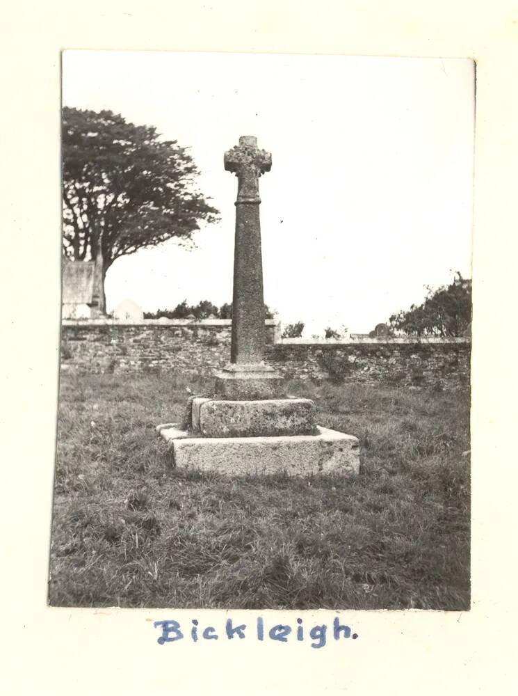 Stone cross at Bickleigh