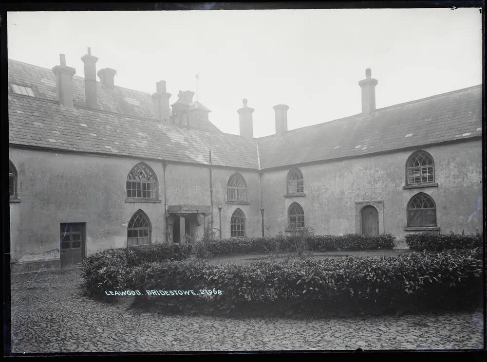 Leawood House, Bridestowe