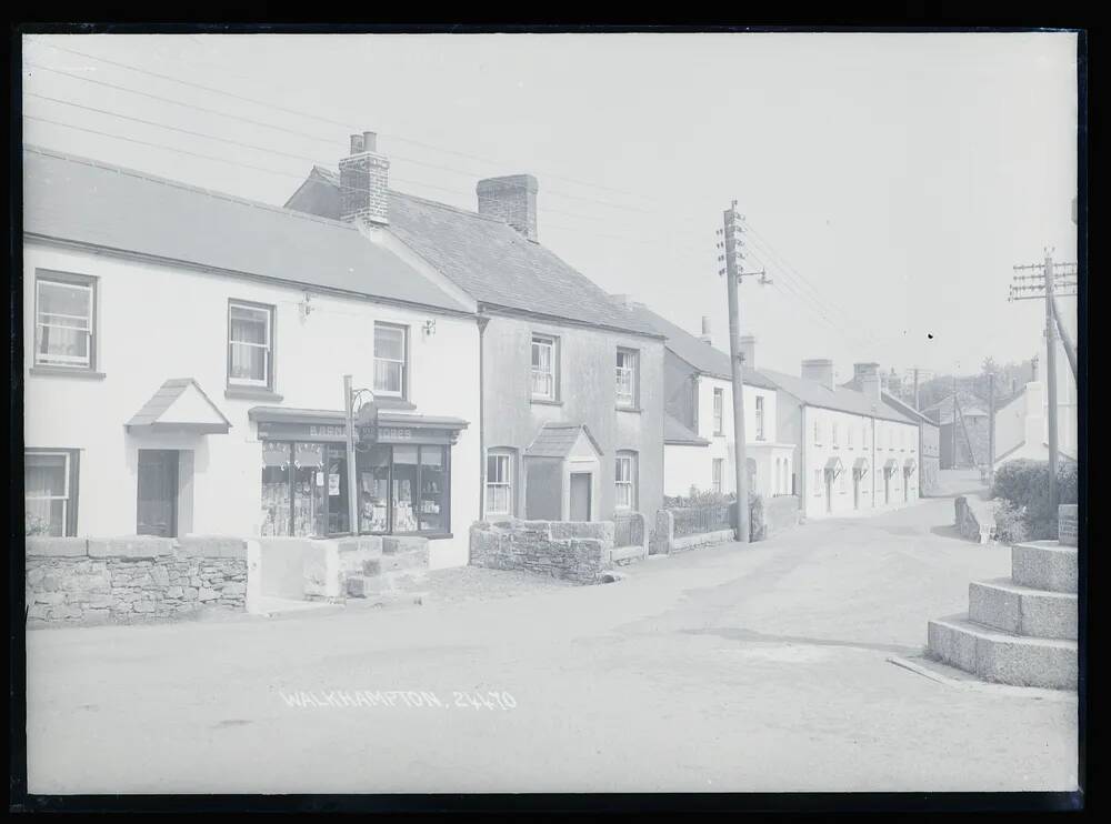 Village, Walkhampton