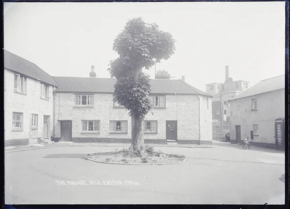 The Square, Bradninch