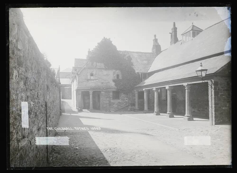 The Guildhall, Totnes