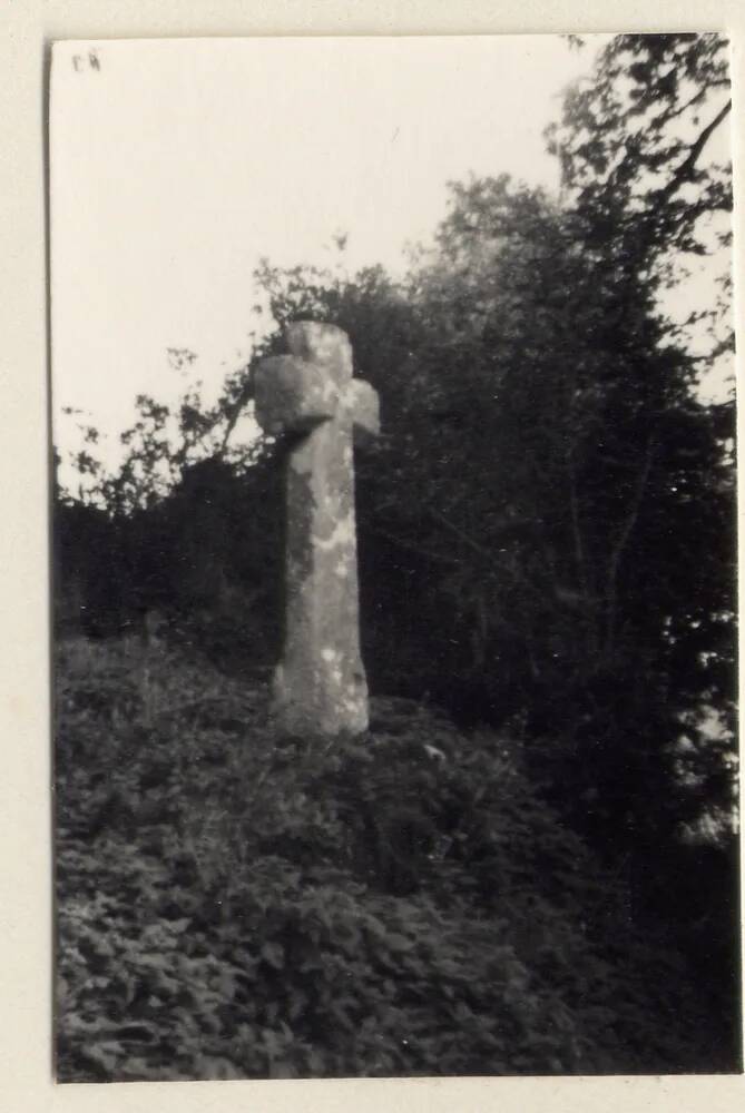 Stone Cross opposite Hele Farm