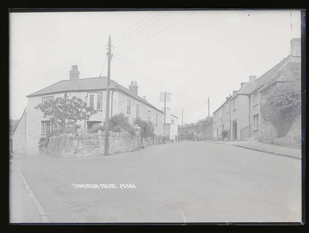 Main street, Tamerton Foliot