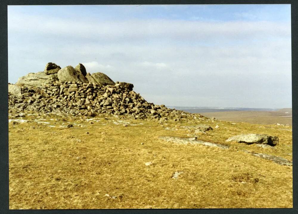 6/4 Cairn near Beacon rocks 14/2/1991