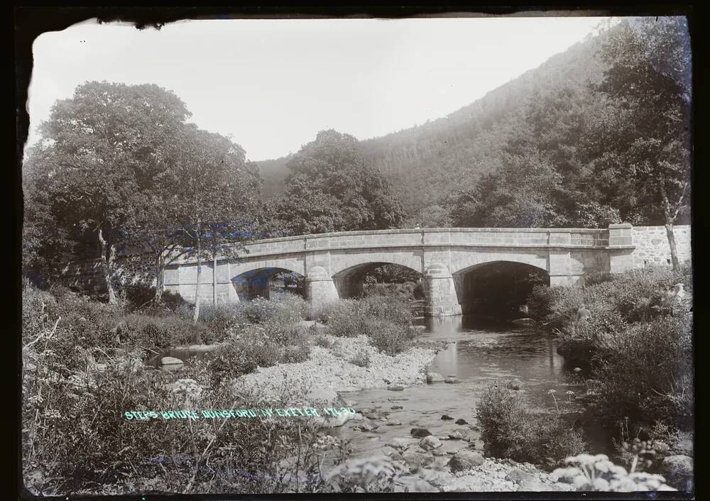 Steps Bridge, Dunsford