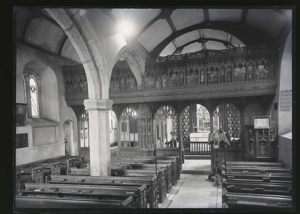 Church, interior, Throwleigh