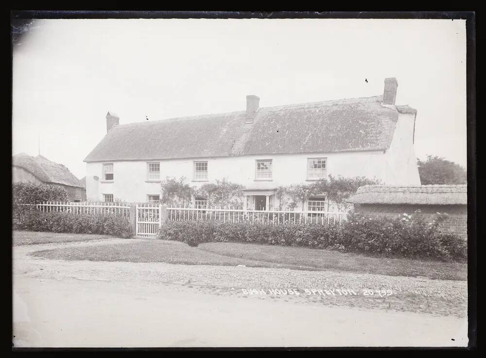 Bush House, Spreyton