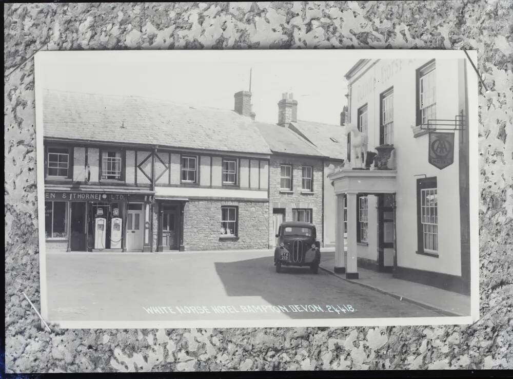 White Horse Hotel, Bampton