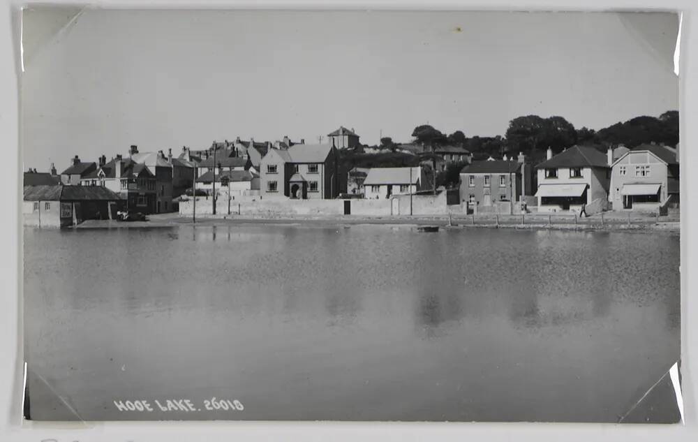 Hooe lake