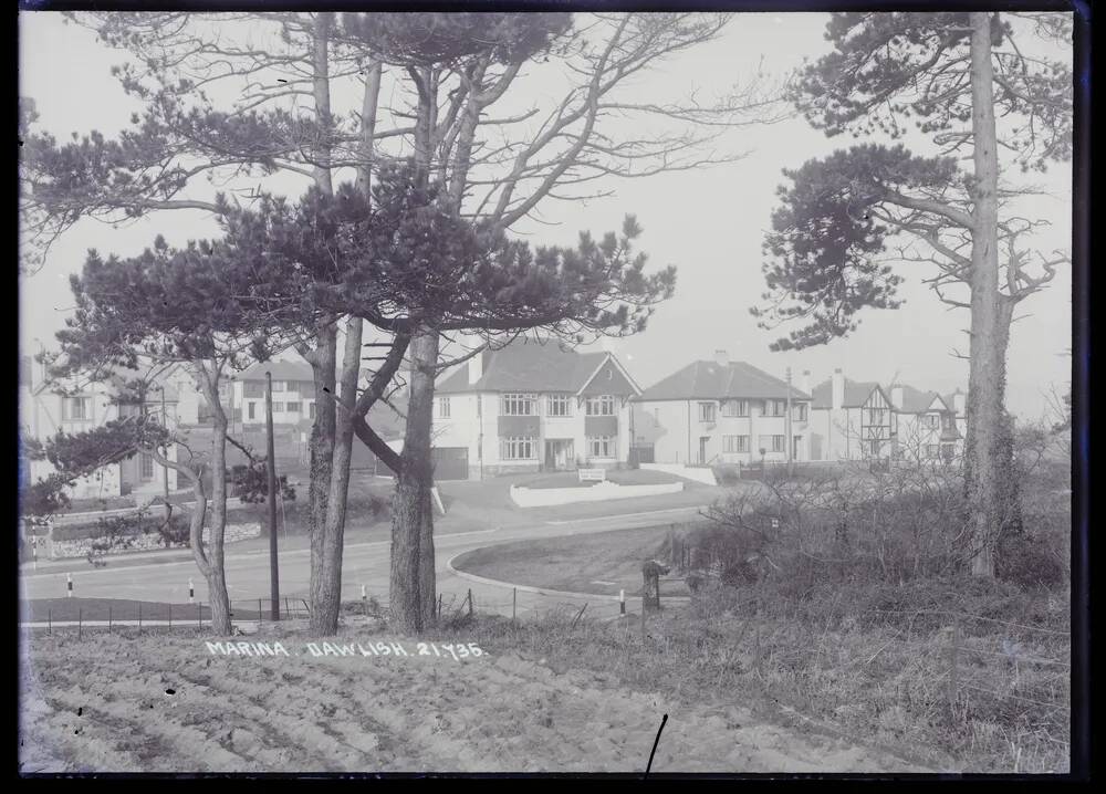 Marina, Dawlish