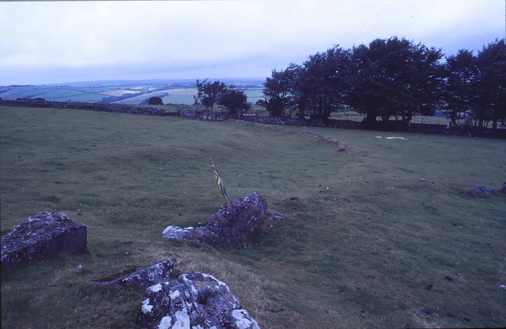 Ice track, Saxon cross