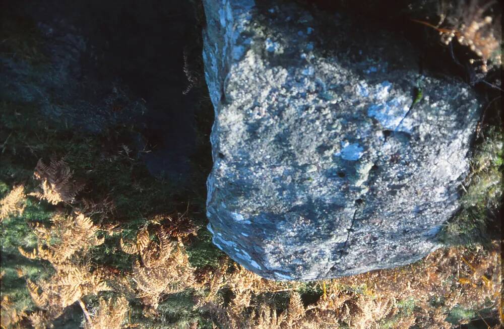 Feather and tare - method of splitting granite