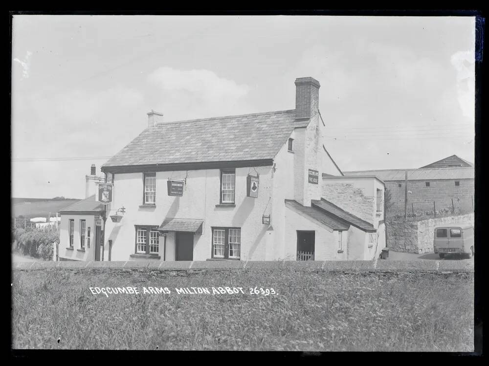 Edgcumbe Arms, Milton Abbot