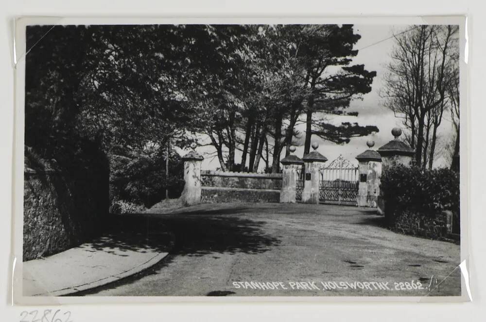 Stanhope park, HOLSWORTHY