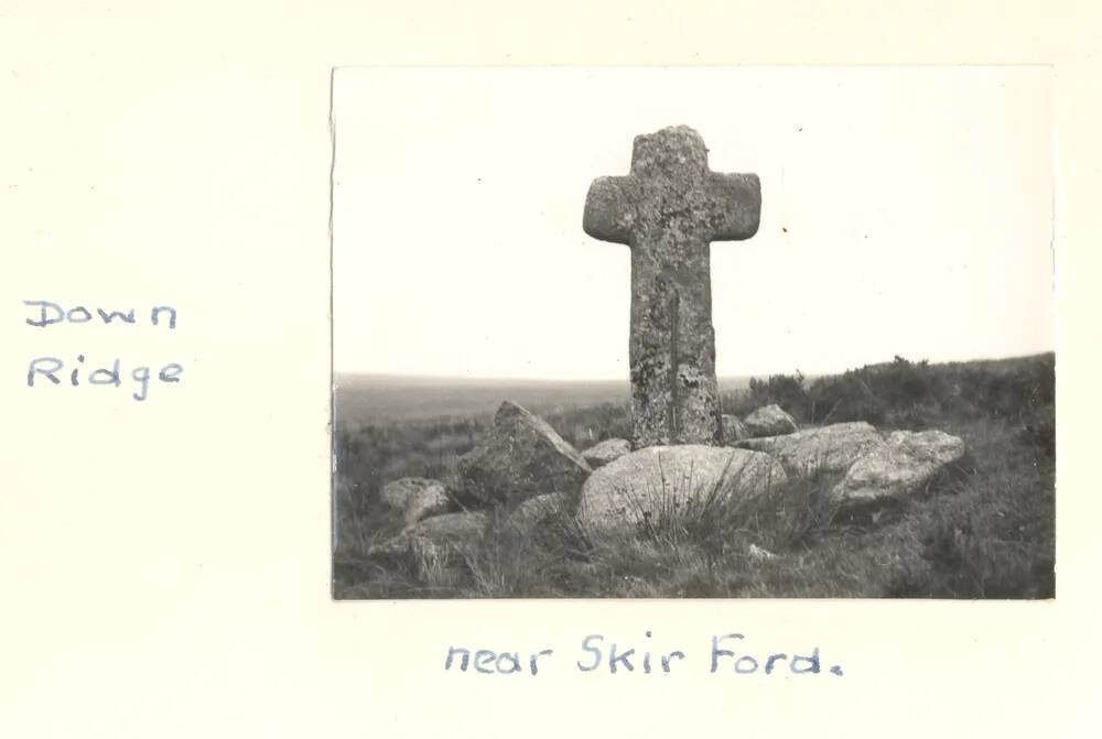 Skaur Cross near Skir Ford