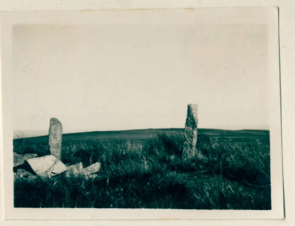 Petre-on-the-Mount bound stone and Petre's Bound Stone on Ryder's Hill