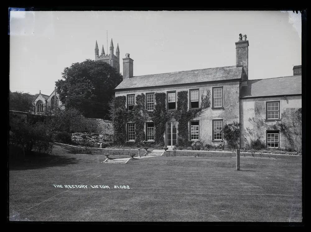 The Rectory, Lifton