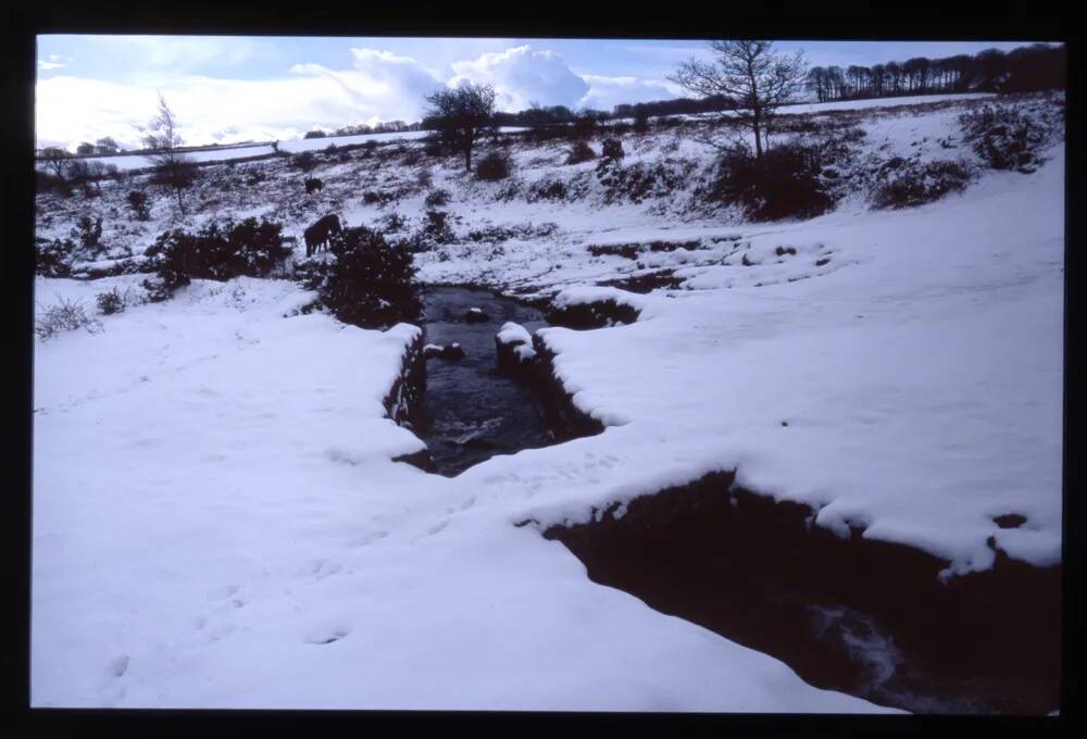 Snow on Ashburn Clapper Bridge