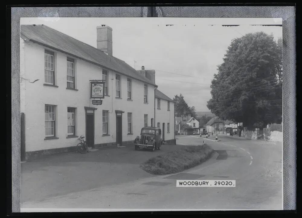 Village + Maltsters' Arms, Woodbury