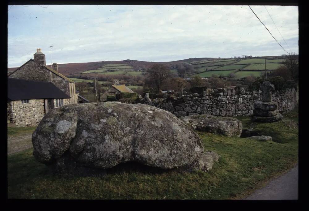 Dunstone cross