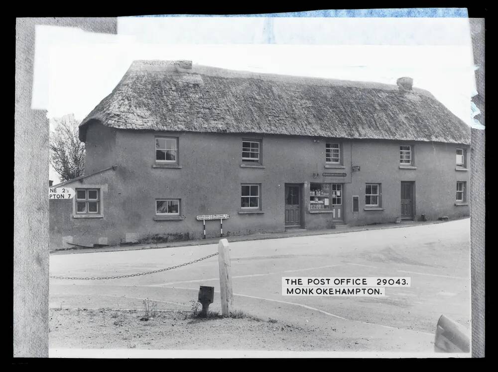 Post Office, Monkokehampton